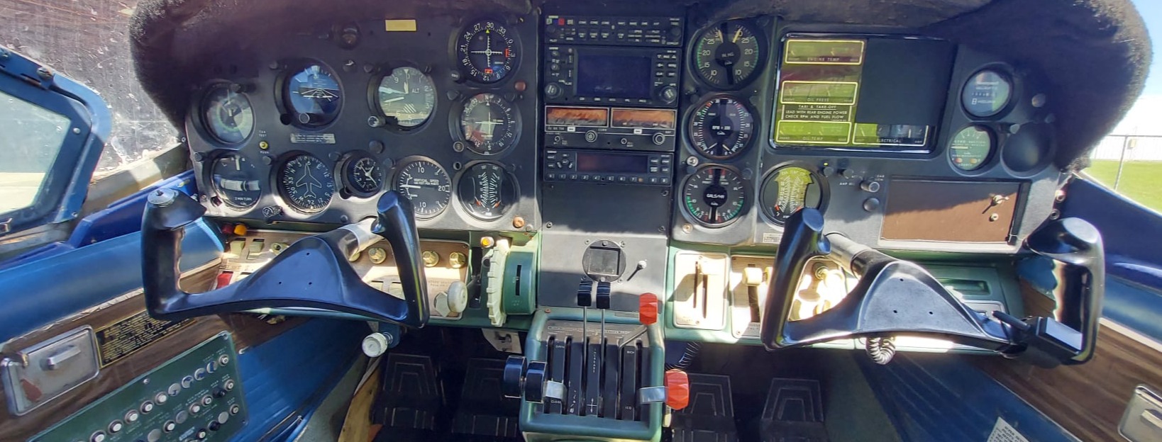 Airplane Cockpit 